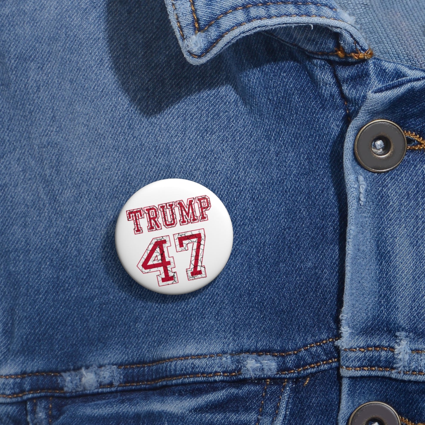 🏈 Trump 47 Football Jersey Pin Button - 2024 Presidential Election Memorabilia